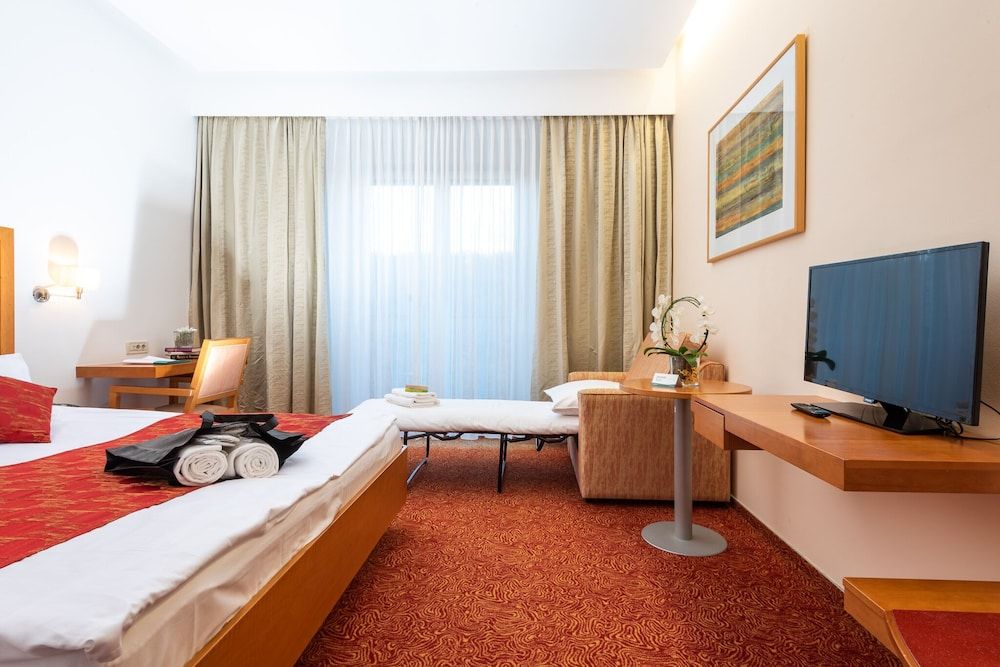 Double or Twin Room, Balcony