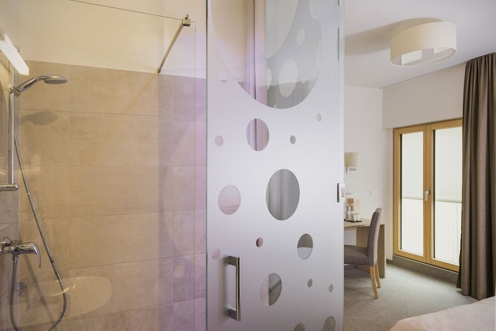 Hotel Art Superior Double Room 4