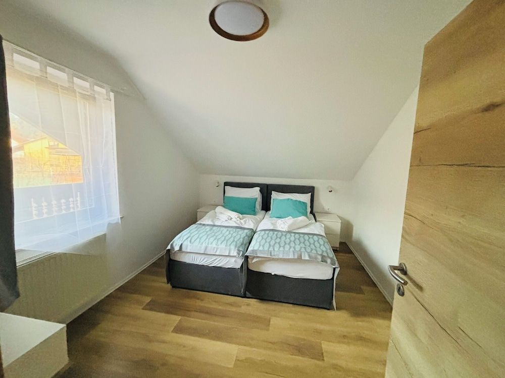 Boutique hotel Pohorje Family Suite, 2 Bedrooms, Mountain View 2