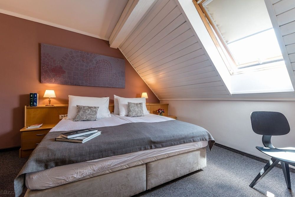 Hotel Mrak 4* Standard Double Room (Loft) 7