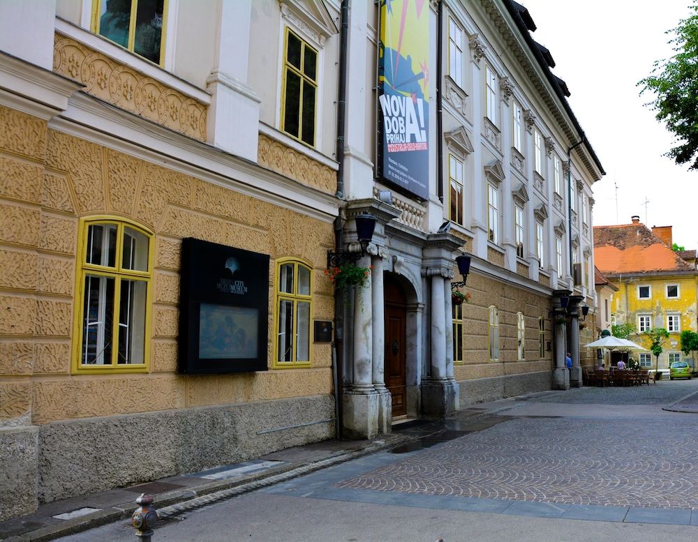 undefined Hotel Mrak 4* 6