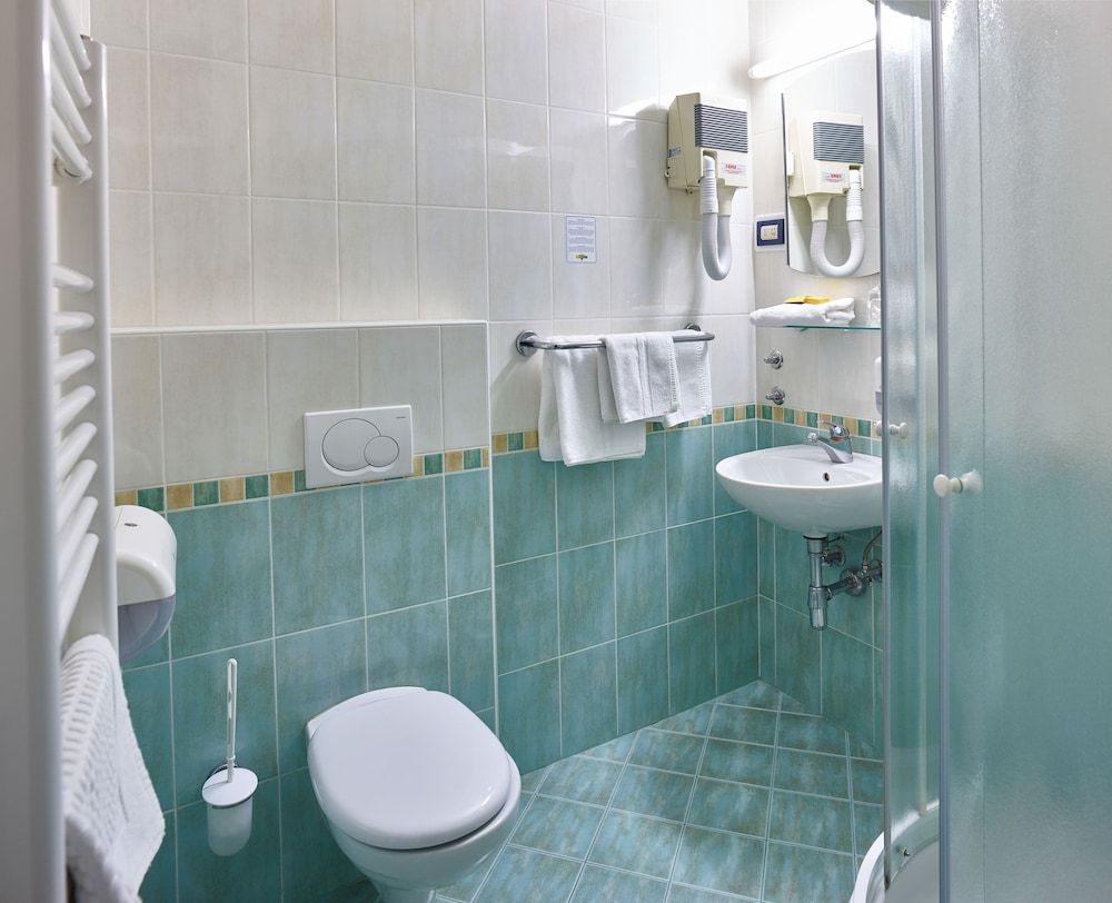 Hotel Mrak 4* Standard Double Room (Loft) 9