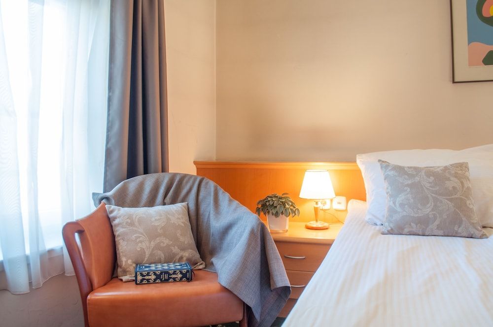 Hotel Mrak 4* Standard Double Room (Loft) 8