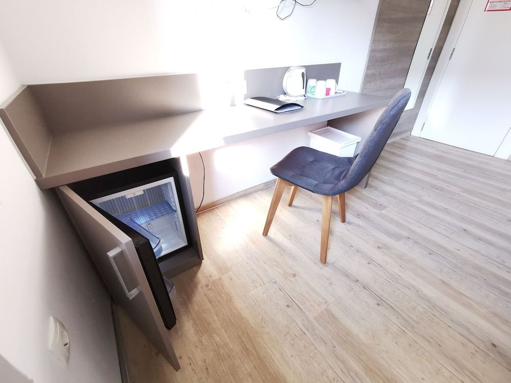 undefined Rooms Ambrozic 10