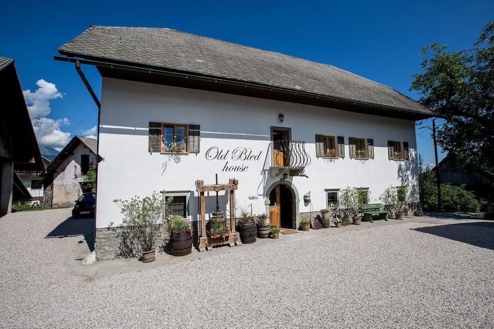 undefined Old Bled House 5