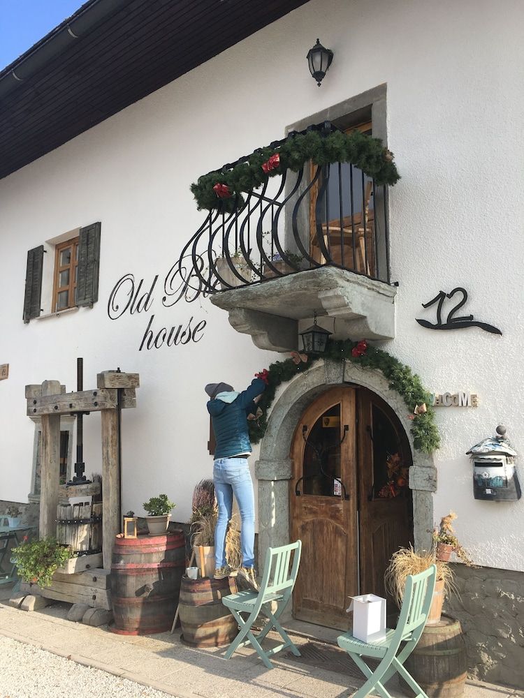 undefined Old Bled House 4