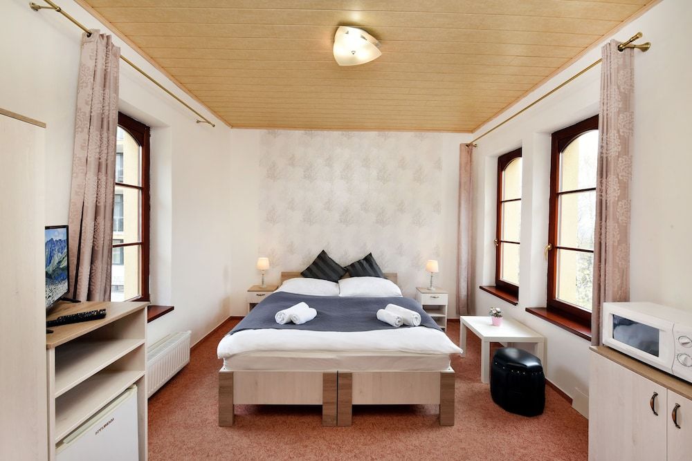 Villa Kunerad Triple Room 2