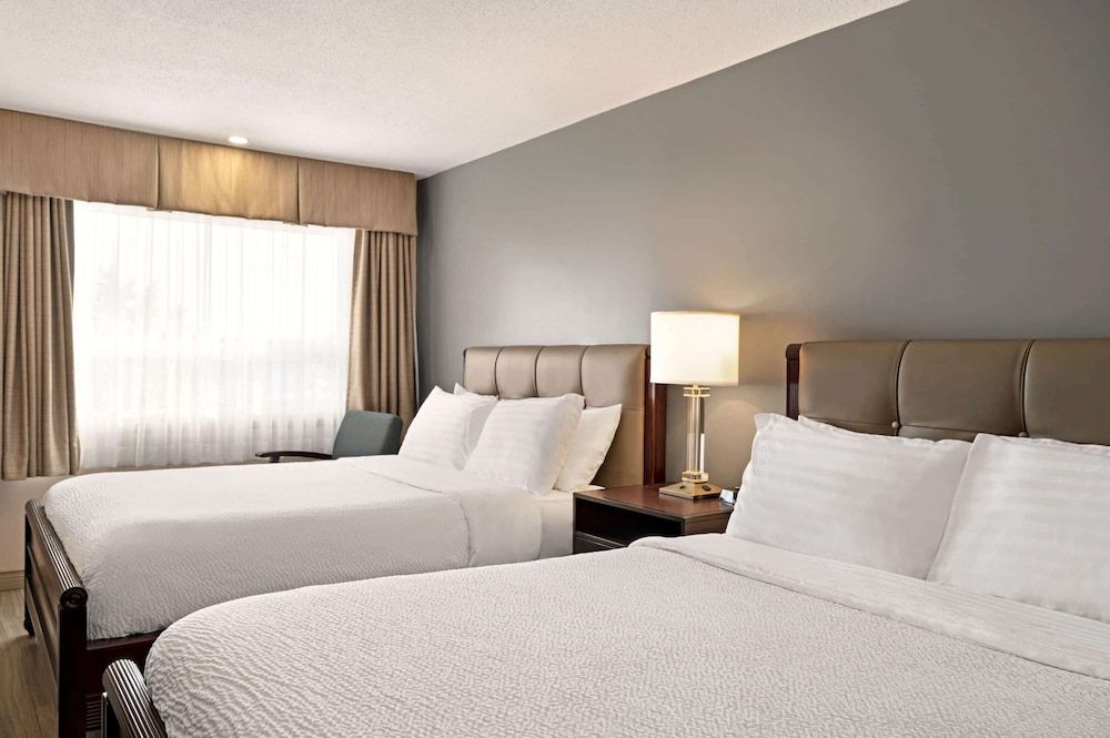 Room, 2 Queen Beds, Non Smoking, 2nd floor