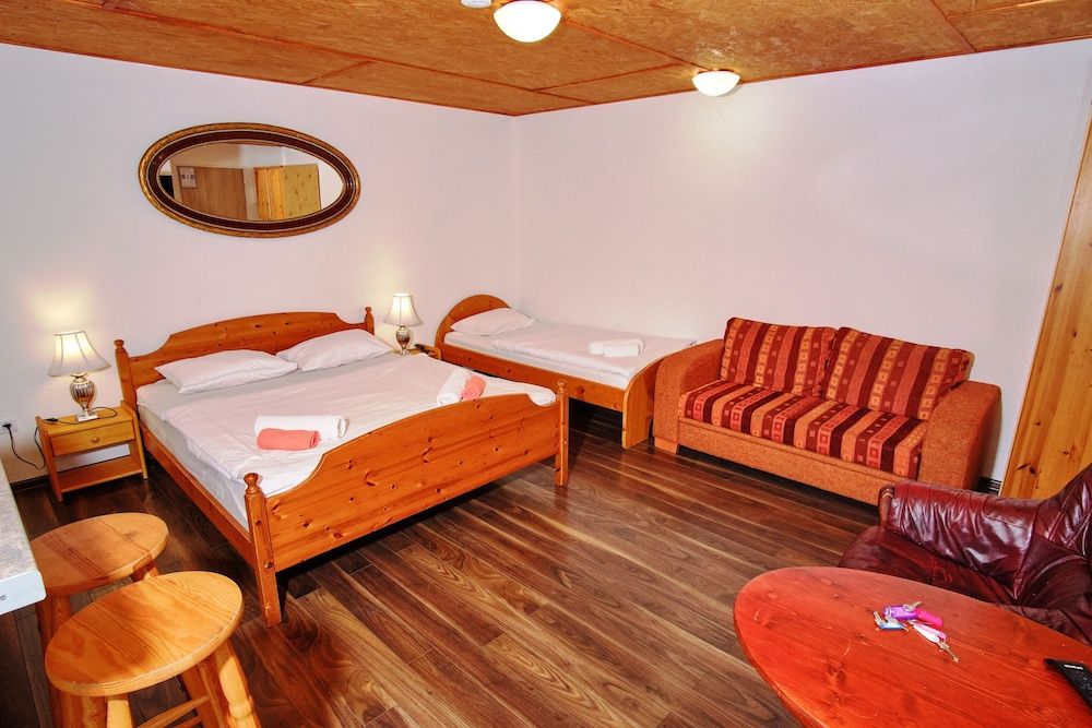 Apartment (ROMANTIC)
