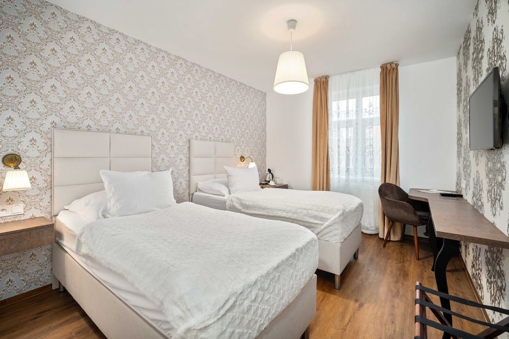 Hotel MAXPLAZA Standard Room, 2 Twin Beds 2