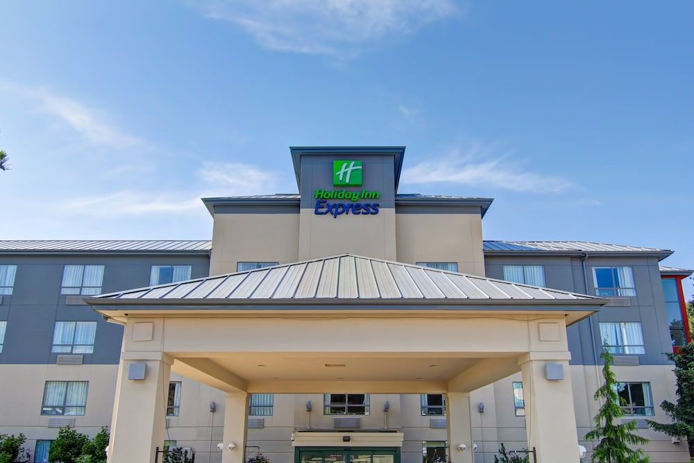 undefined Holiday Inn Express Kamloops by IHG 8