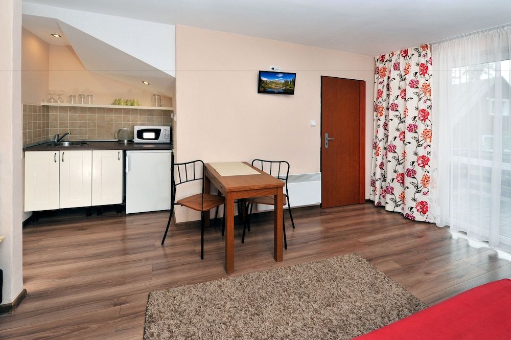 APLEND Villas Tatry Holiday Classic Studio, Kitchenette 17