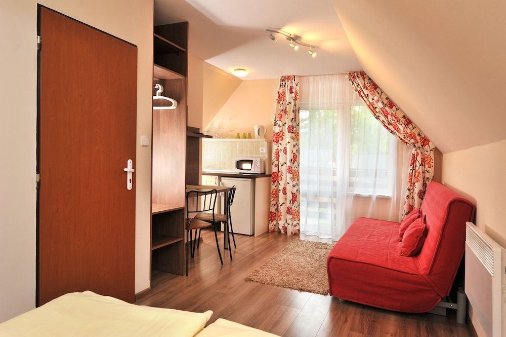 APLEND Villas Tatry Holiday Classic Studio, Kitchenette 16