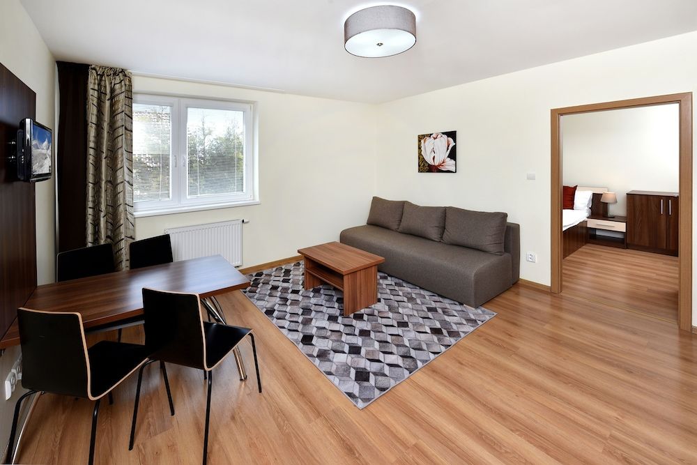 APLEND Bed & Breakfast Júlia Family Apartment, 1 Bedroom, Kitchenette 10