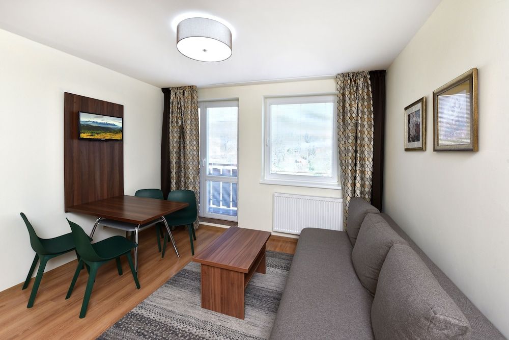 APLEND Bed & Breakfast Júlia Family Apartment, 2 Bedrooms, Kitchenette 10