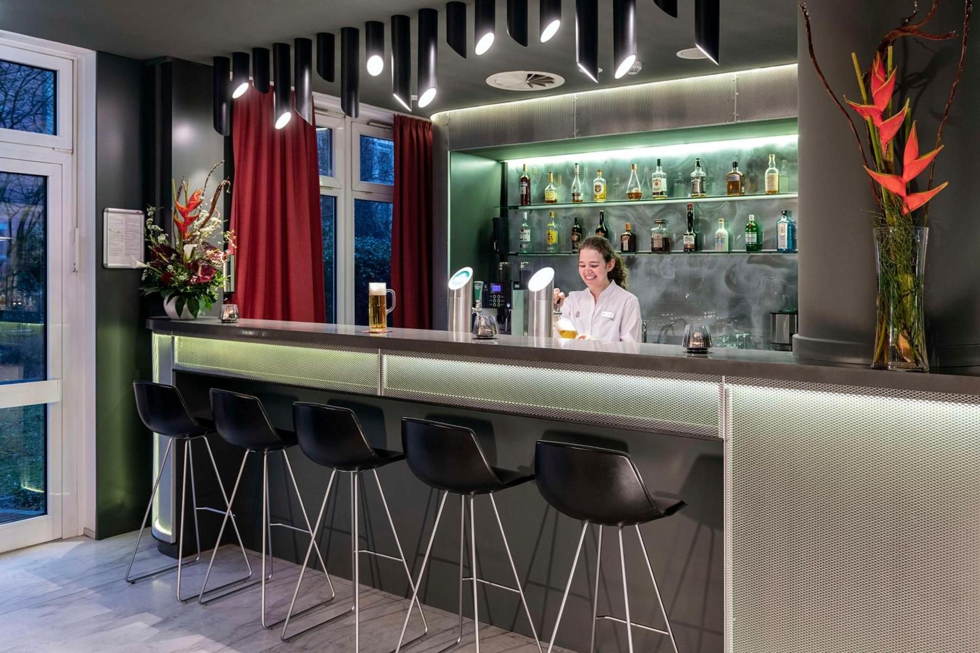 undefined NH Collection Hamburg City 6