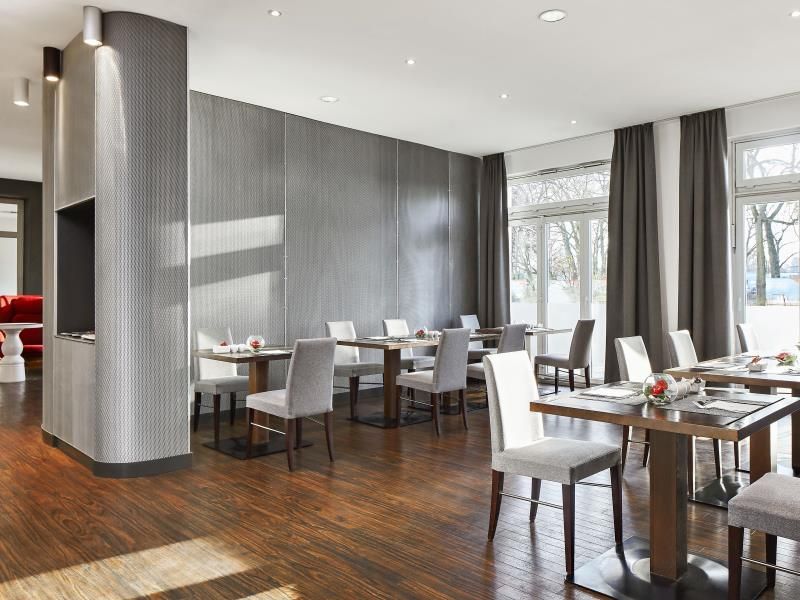 undefined NH Collection Hamburg City 10