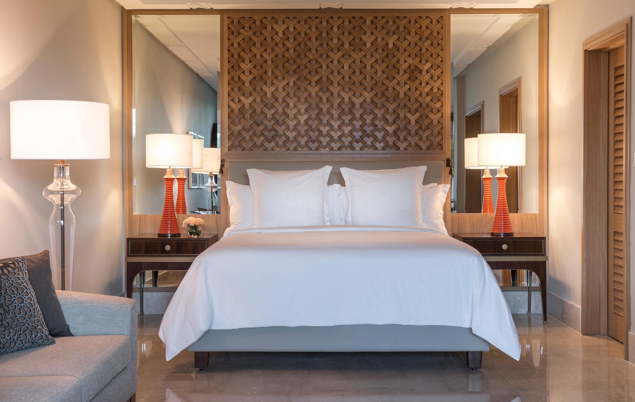 Deluxe Garden View Room Two Double beds