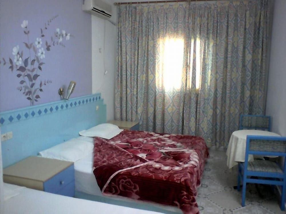 Houria House Sable d'Or