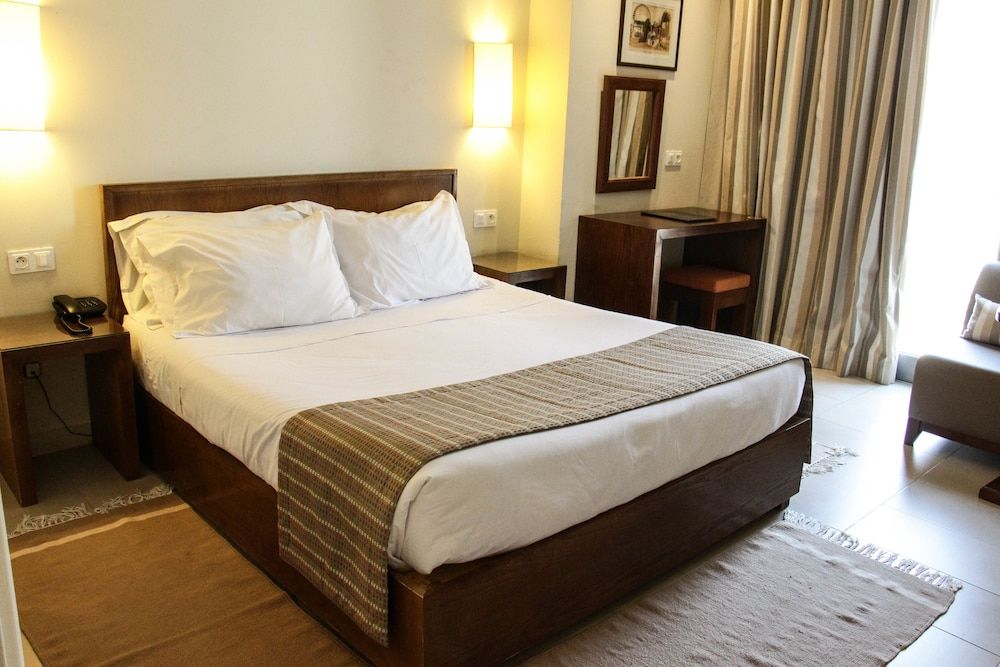 Résidence Le Consul Double or Twin Room 3