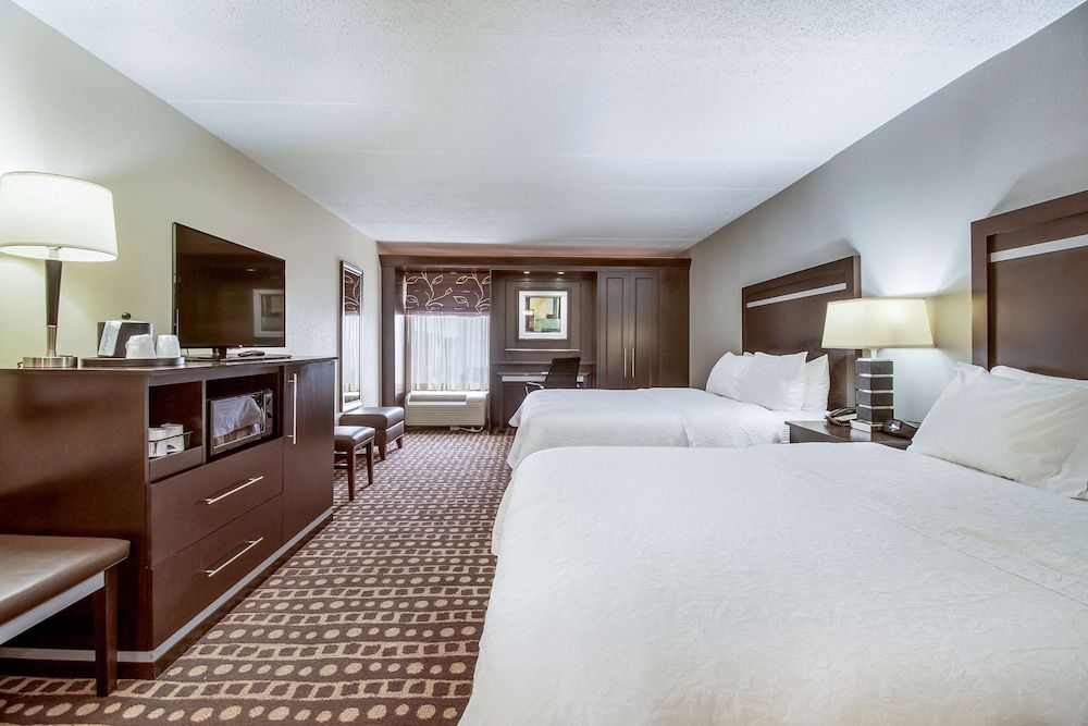 Hampton Inn Columbus-West