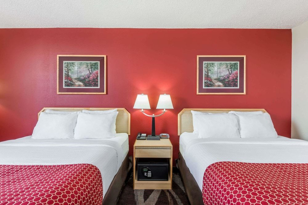 Standard Room, 2 Queen Beds