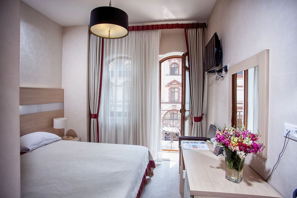Classic Double or Twin Room