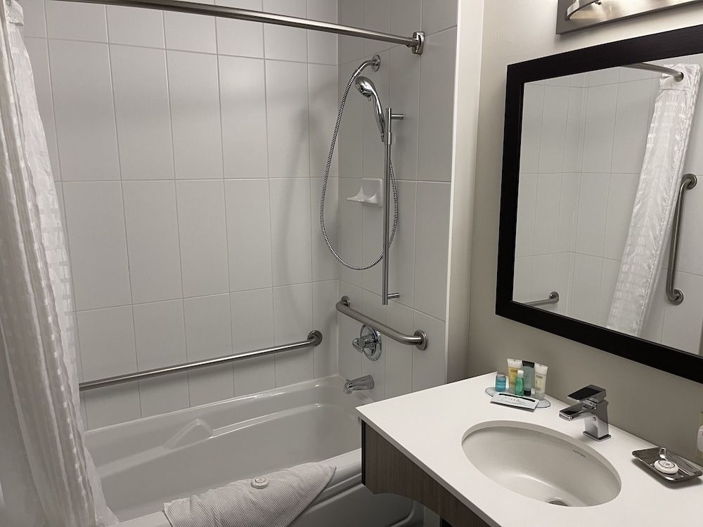 Room, 1 Queen Bed, Accessible, Non Smoking