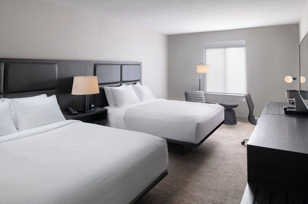Standard Room, 2 Queen Beds, Mobility Accessible (Accessible Shower)