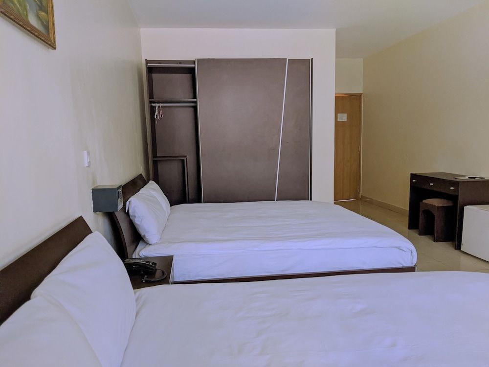 Hotel Ruch Premier Twin Room, Multiple Beds, Refrigerator, Garden View 3