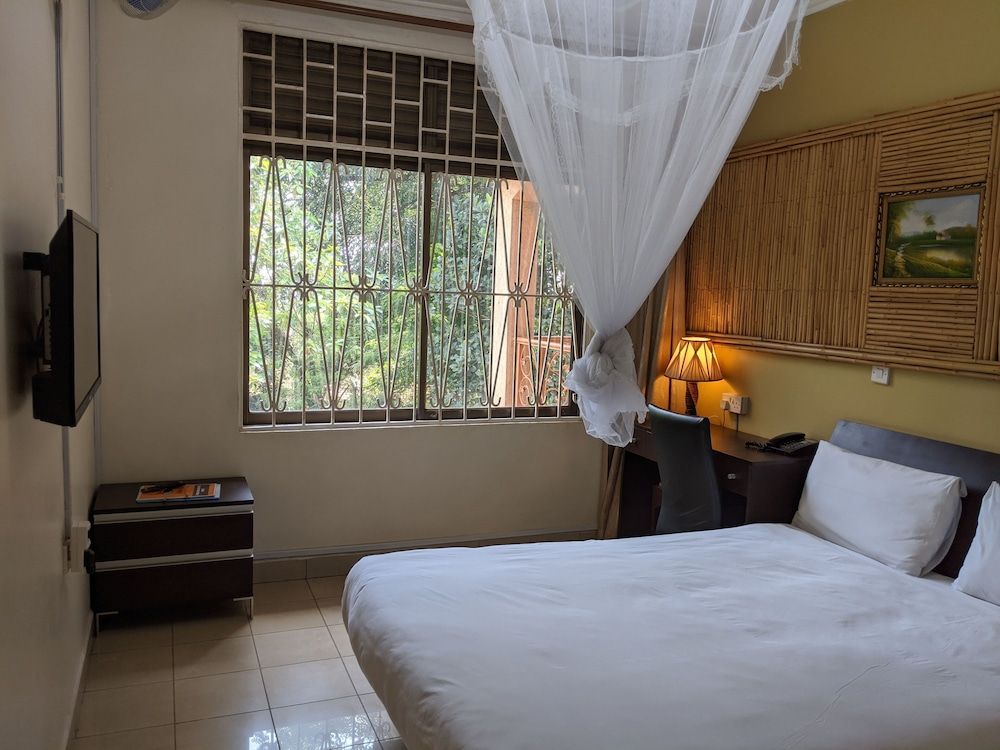 Hotel Ruch Superior Single Room, 1 Double Bed, Garden View 4