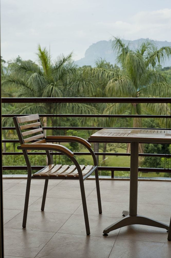 Mbale Resort Hotel Business Room 4