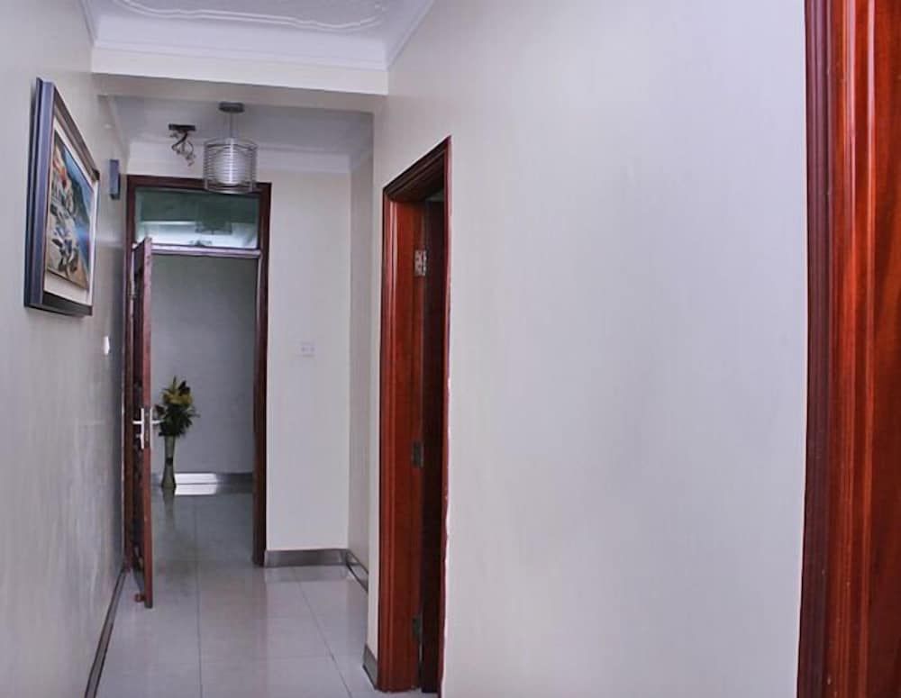 Family Apartment, 2 Bedrooms, Smoking, Courtyard Area
