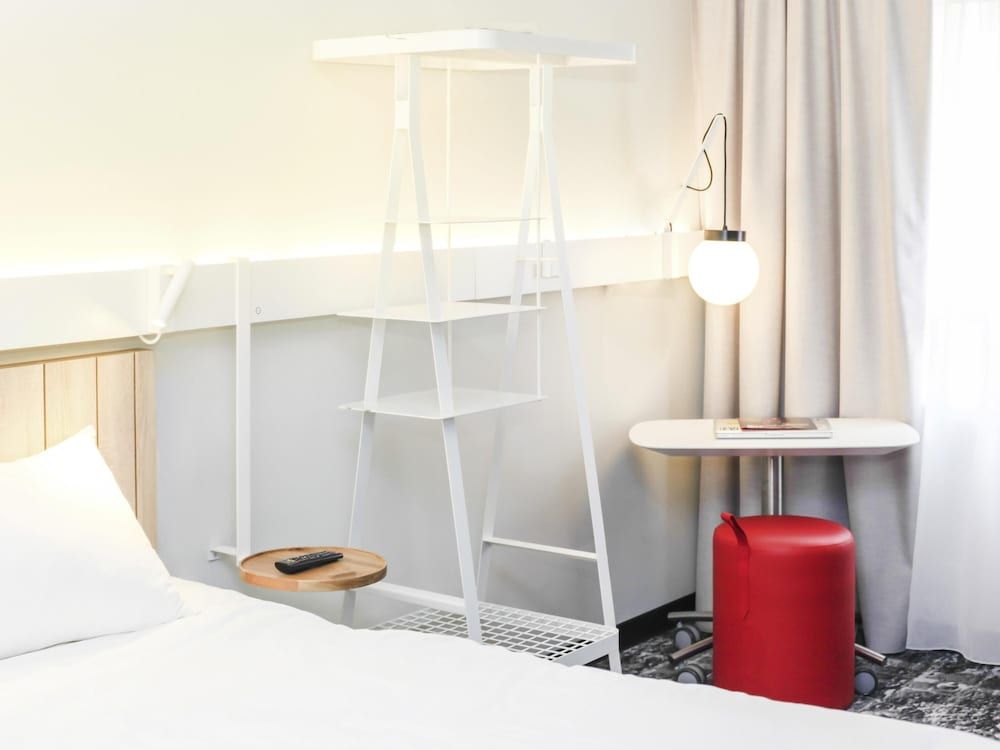 ibis La Rochelle Centre Historique Hotel Standard Double Room, 1 Double Bed 7