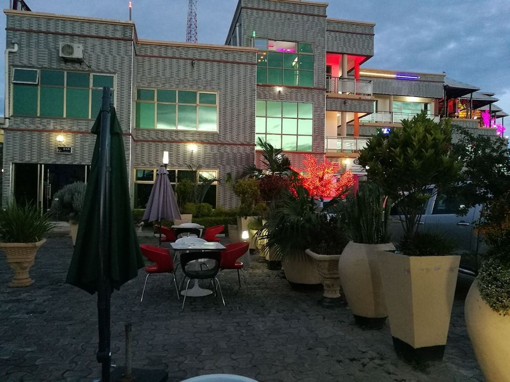 undefined Golden Zambezi Lodge 6