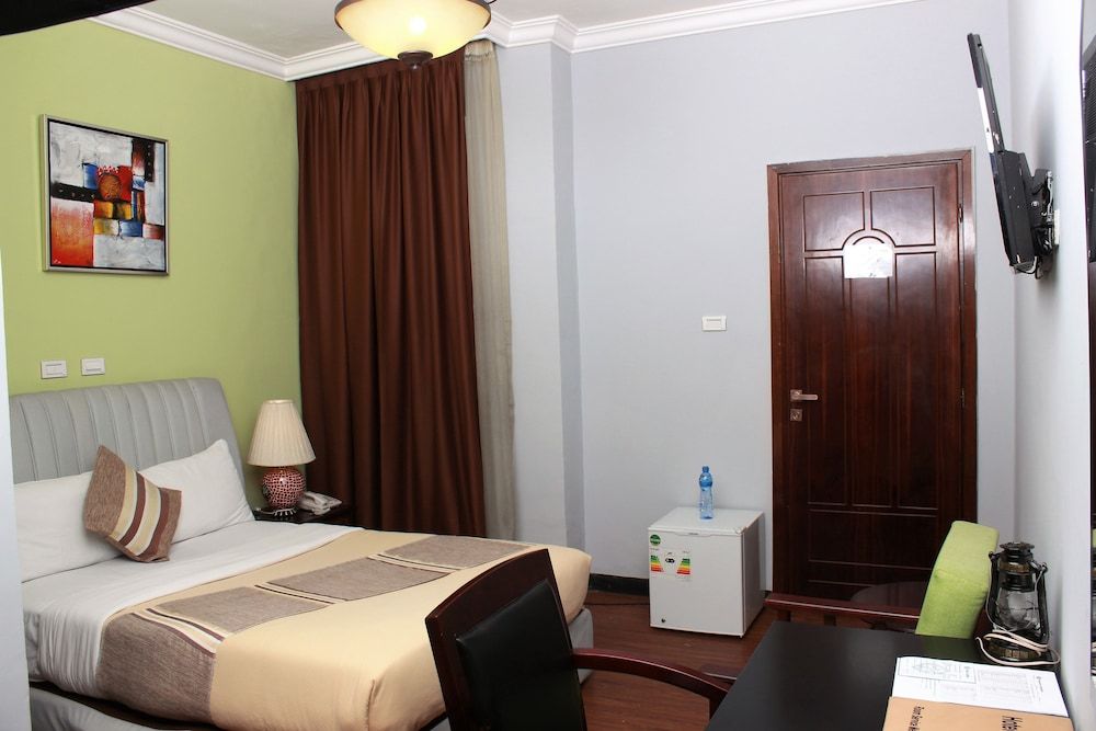 Hotel Lobelia Standard Double Room 6