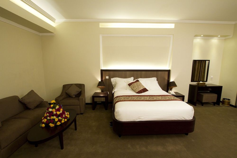 undefined Elilly International Hotel 10