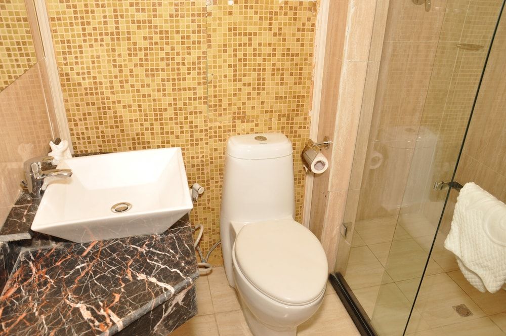 Washington Hotel Classic Twin Room 6