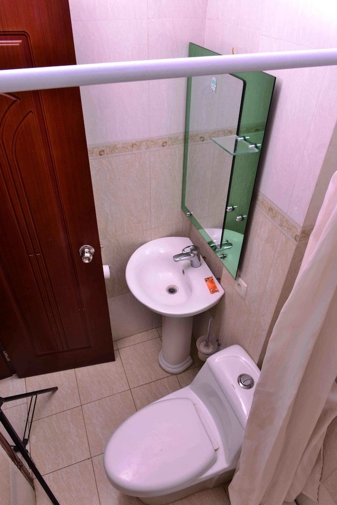 undefined Adams Hotel 5