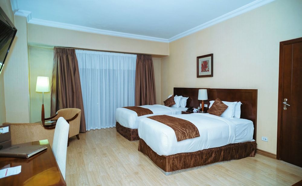Capital Hotel & Spa Standard Twin Room