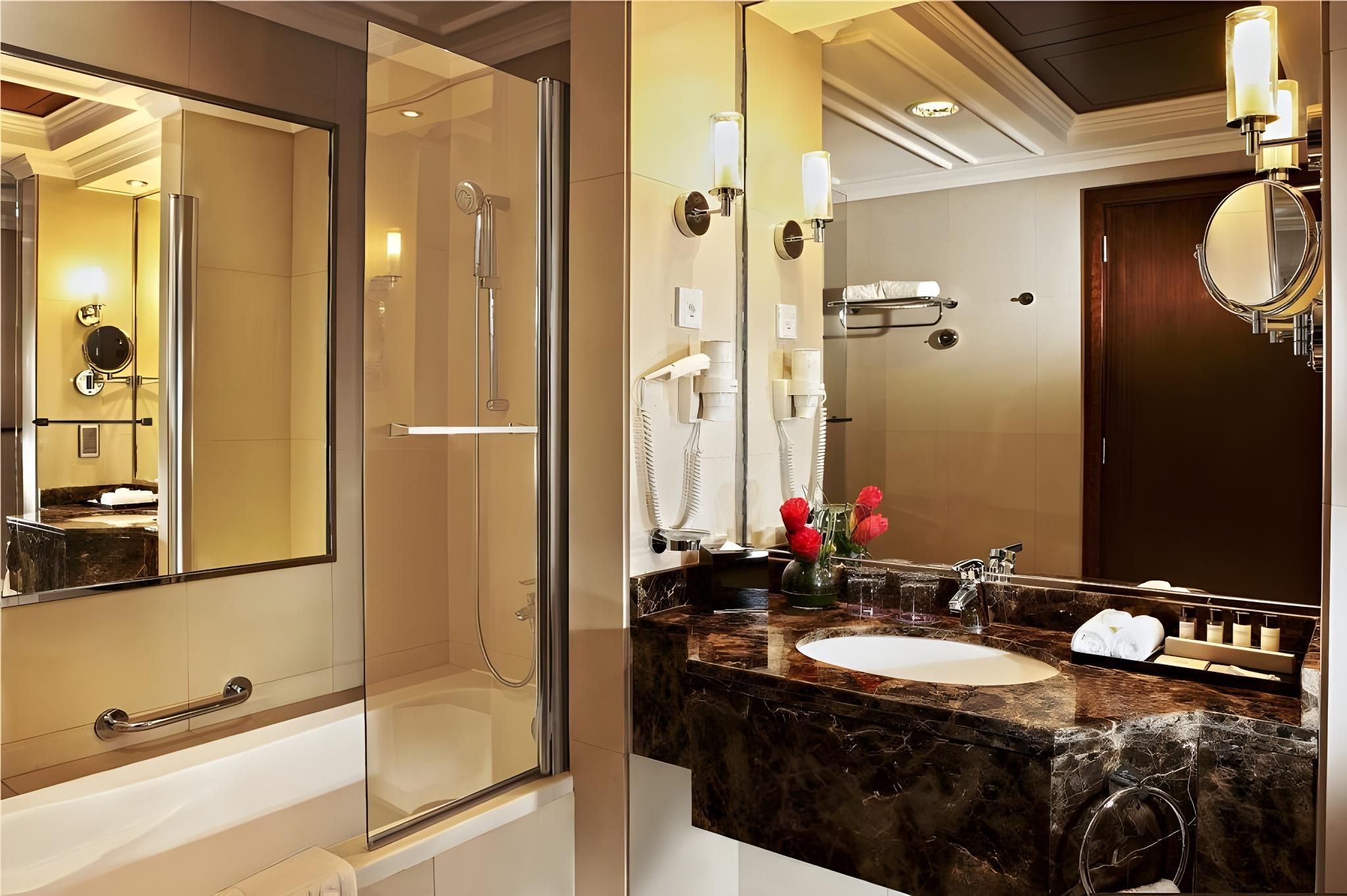 undefined Park Regis Kris Kin Hotel Dubai 8