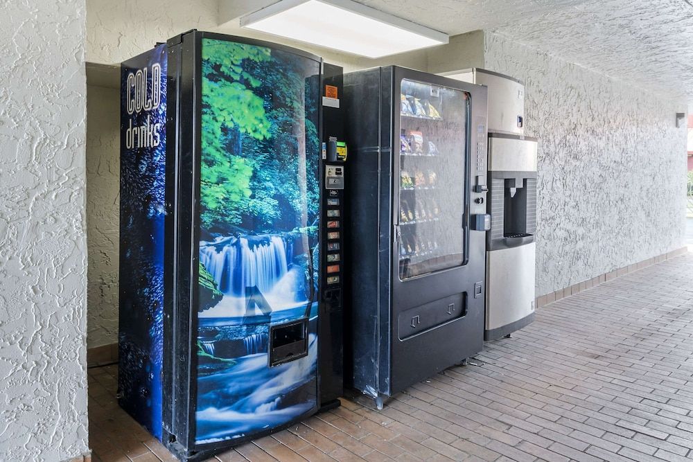 undefined Quality Inn & Suites Orlando East - UCF Area 7