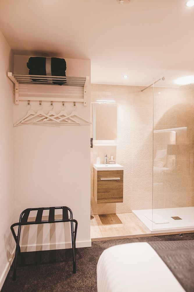 Hôtel Hors Château Business Double Room 6