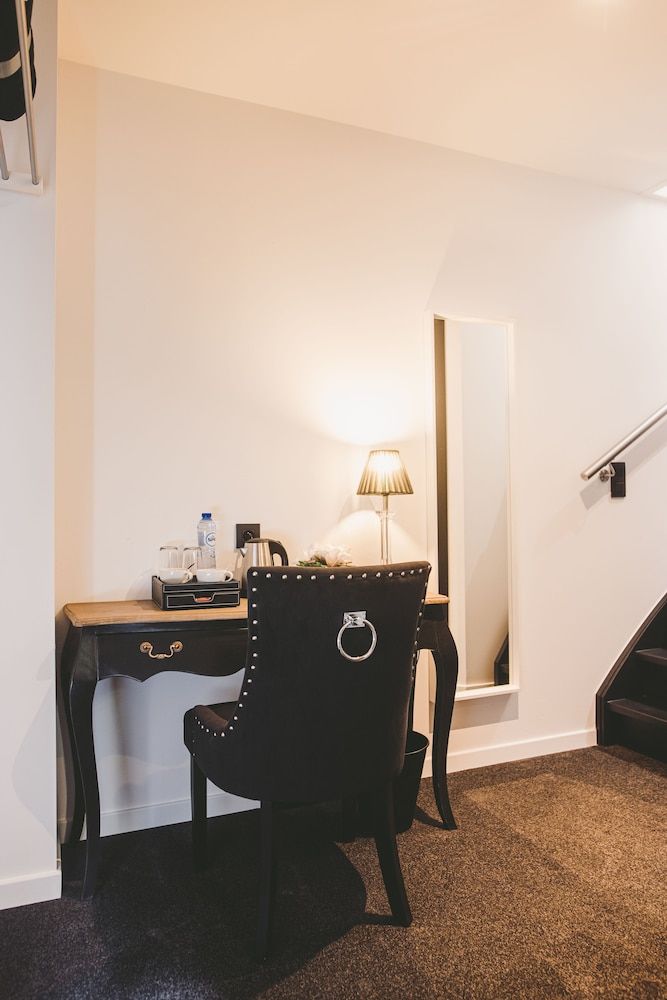 Hôtel Hors Château Standard Double Room 12