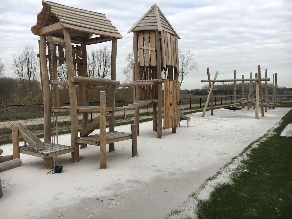 Children's Play Area