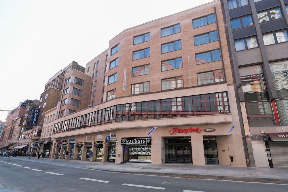 undefined Hampton by Hilton Antwerp Central Station 7