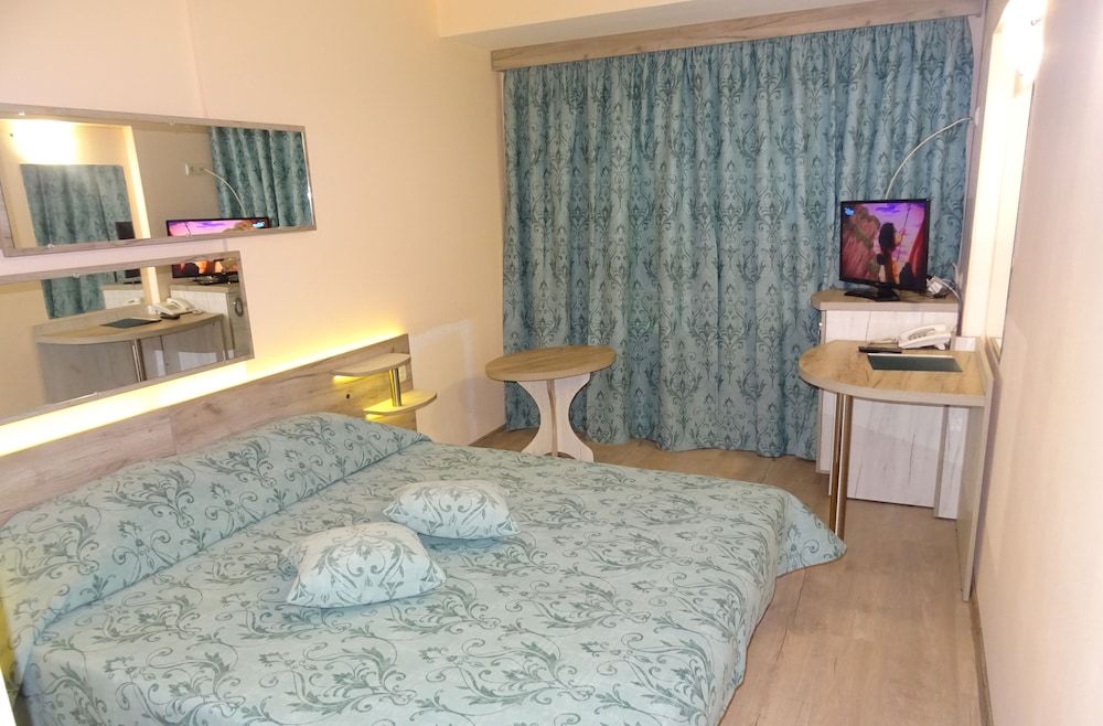 Victoria Hotel City Double or Twin Room 2