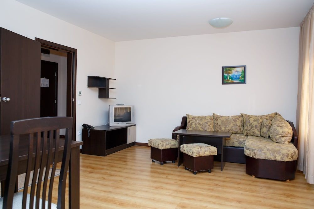 Hotel Sunrise Park Apartment, 2 Bedrooms, Balcony 5