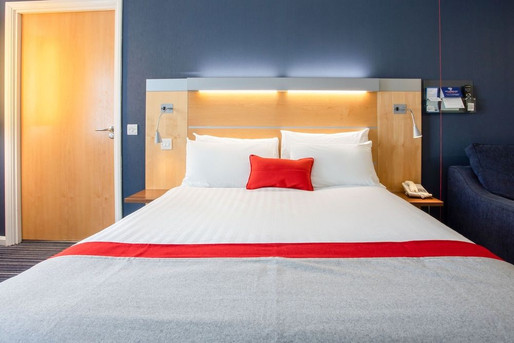Standard Room, 1 Double Bed, Accessible (with Free Hot Breakfast)