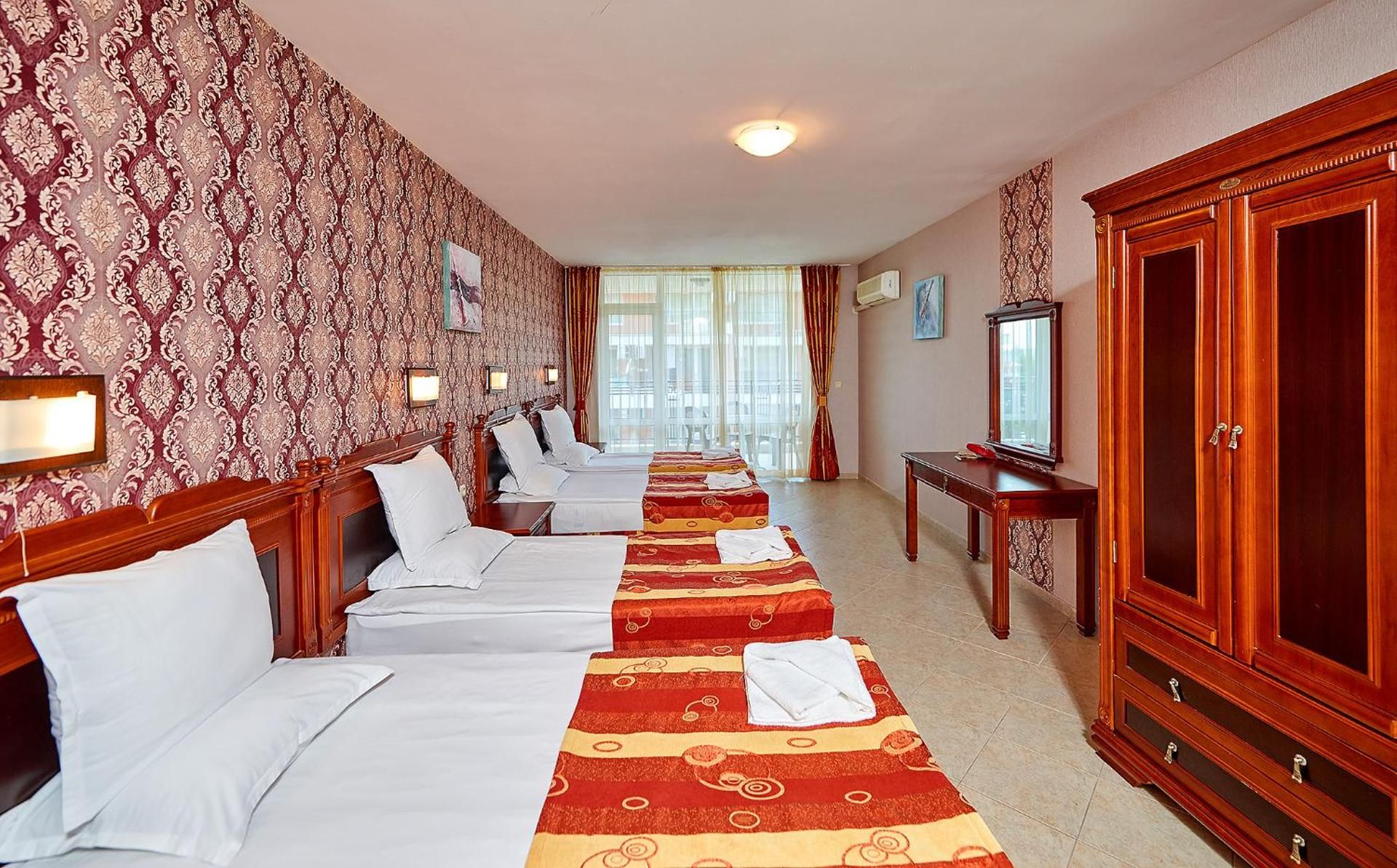 One-Bedroom Apartment (6 Adults)